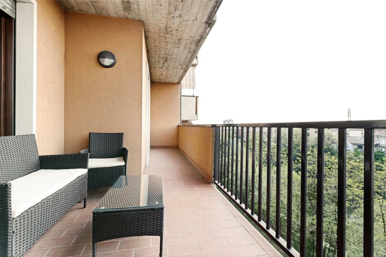 Colourful Flat Borgo Roma Apartment Верона Екстериор снимка